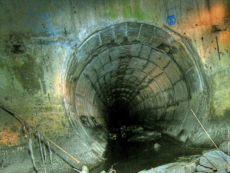 тоннель коллектора